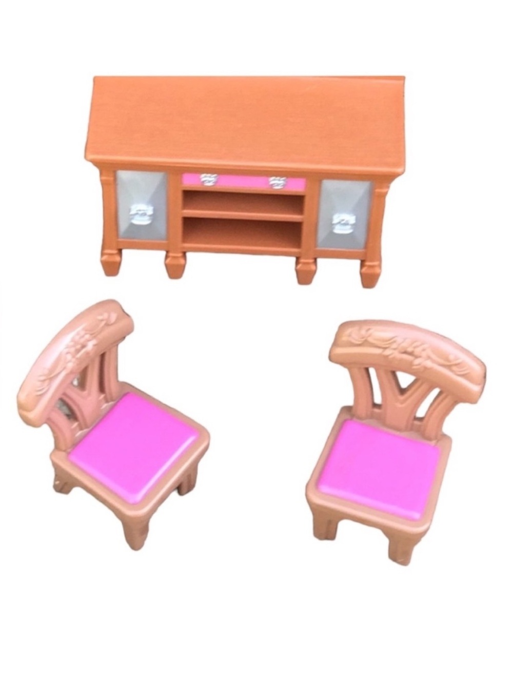 Fisher Price Loving Family
Dollhouse Buffet & Chairs